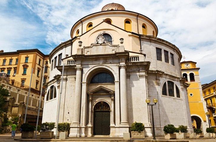 Seafront Artist Homestay Rijeka