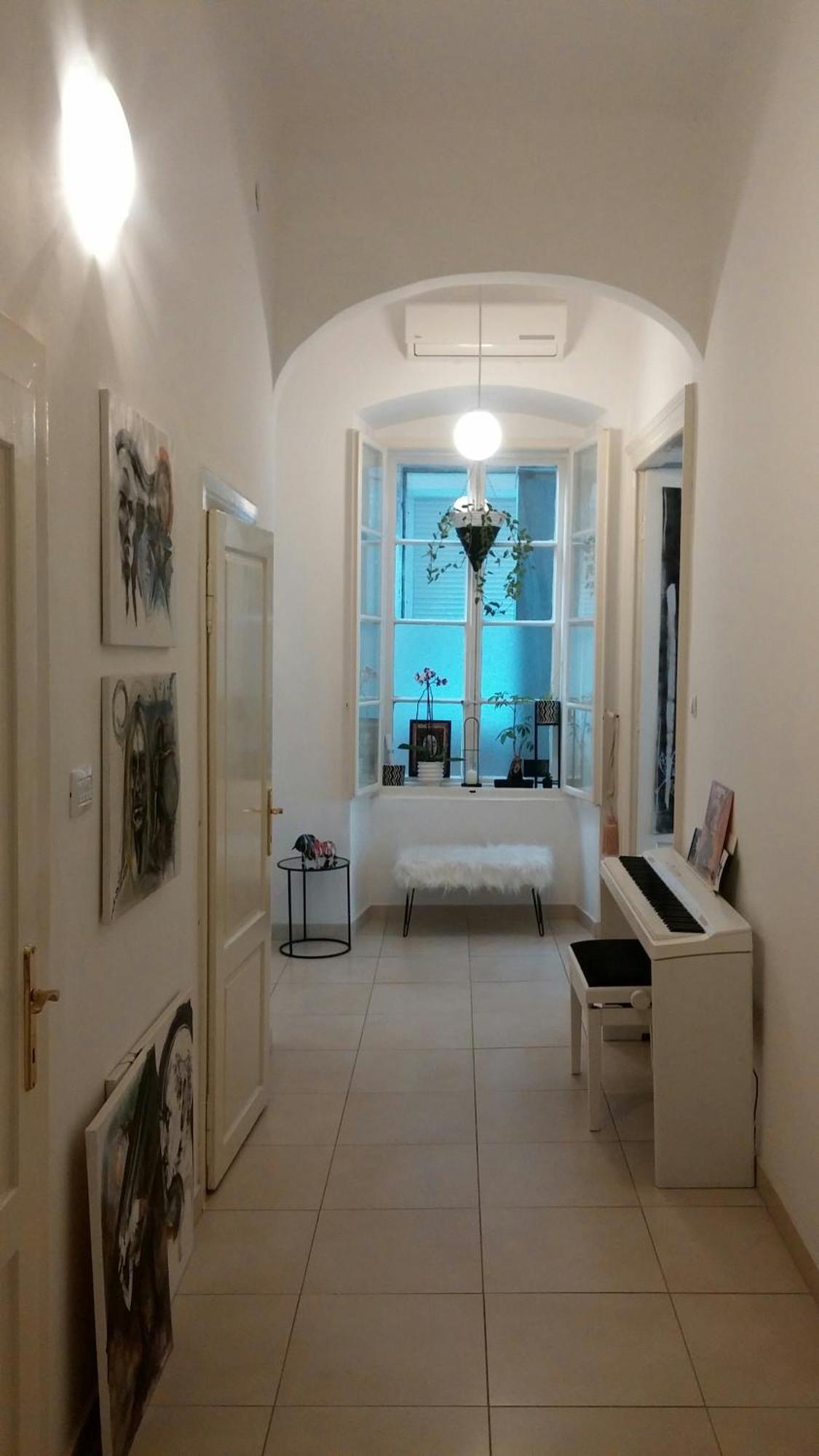 Homestay Seafront Artist Rijeka